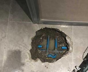 翠峦阳台漏水维修公司分享下暖气管道漏水的原因有哪些